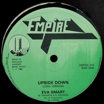 EVA SMART : UPSIDE DOWN