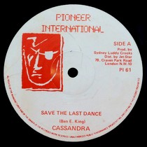CASSANDRA : SAVE THE LAST DANCE